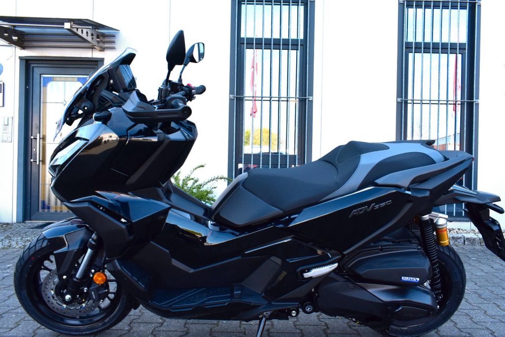 Honda ADV350