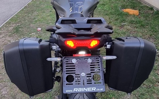 Gebrauchtmotorrad Yamaha Tracer 9 GT - Bild 2