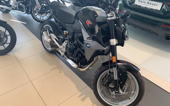 Gebrauchtmotorrad BMW F 900 R - Bild 1