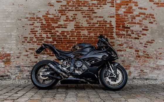 Gebrauchtmotorrad BMW S 1000 RR - Bild 1