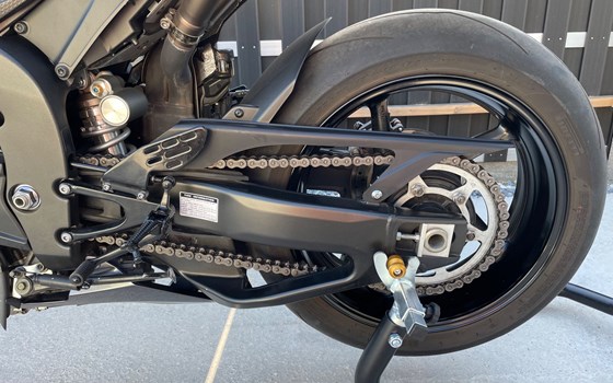 Gebrauchtmotorrad Yamaha YZF-R1SP - Bild 5