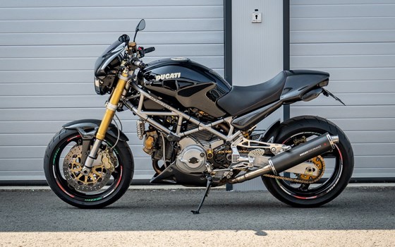 Gebrauchtmotorrad Ducati Monster 1000 S - Bild 19