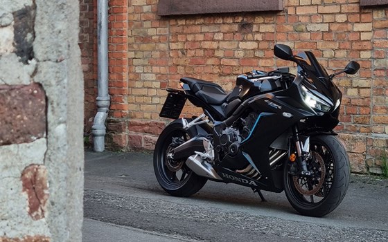 Gebrauchtmotorrad Honda CBR650R - Bild 2