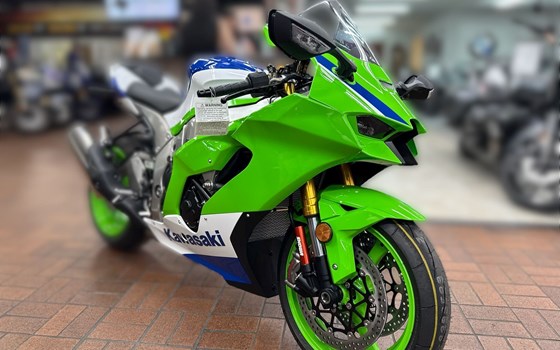 Gebrauchtmotorrad Kawasaki Ninja ZX-10R 40th Anniversary Edition - Bild 1