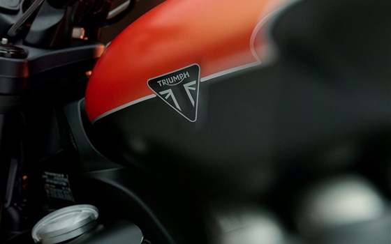 Neufahrzeug Triumph Rocket 3 Storm R - Bild 5