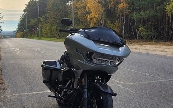 Gebrauchtmotorrad Harley-Davidson CVO Road Glide ST FLTRXSTSE - Bild 3