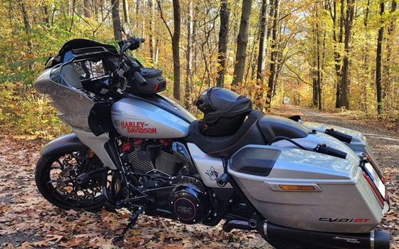 Gebrauchtmotorrad Harley-Davidson CVO Road Glide ST FLTRXSTSE - Bild 5