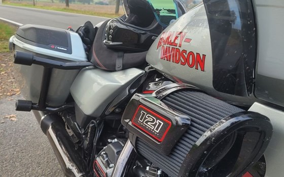 Gebrauchtmotorrad Harley-Davidson CVO Road Glide ST FLTRXSTSE - Bild 8