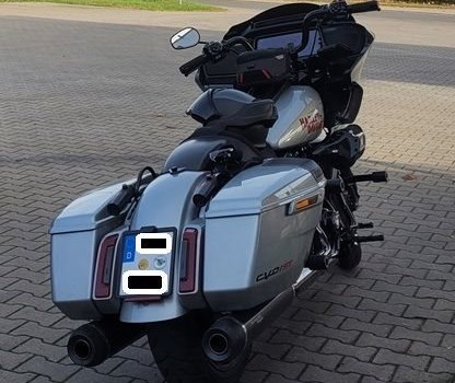 Gebrauchtmotorrad Harley-Davidson CVO Road Glide ST FLTRXSTSE - Bild 9