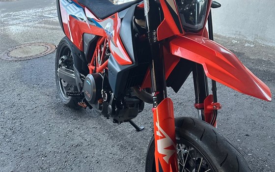 Gebrauchtmotorrad KTM 690 SMC R - Bild 1