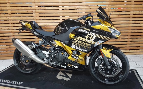 Gebrauchtmotorrad Kawasaki Ninja 400 - Bild 1