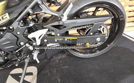 Gebrauchtmotorrad Kawasaki Ninja 400 - Bild 12