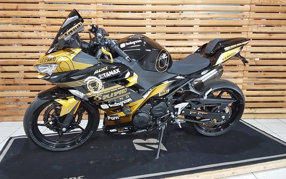 Gebrauchtmotorrad Kawasaki Ninja 400 - Bild 2