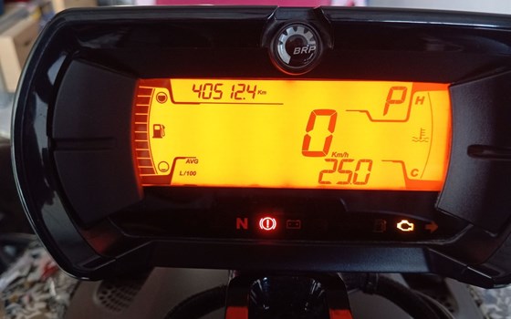 Gebrauchtmotorrad Can-Am Ryker 900 - Bild 7