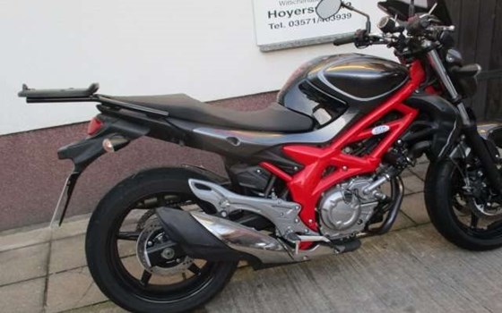 Gebrauchtmotorrad Suzuki SFV 650 Gladius - Bild 6