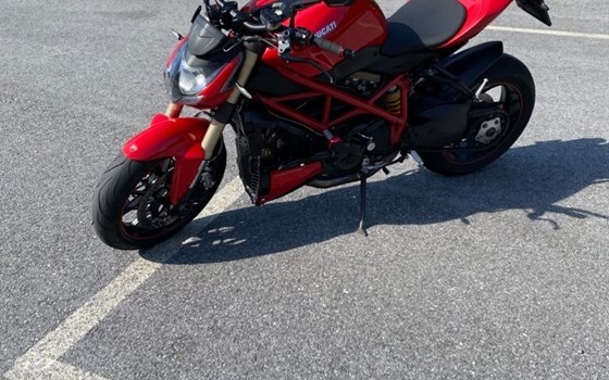 Gebrauchtmotorrad Ducati Streetfighter 848 - Bild 2