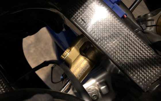 Gebrauchtmotorrad Yamaha YZF-R1SP - Bild 3