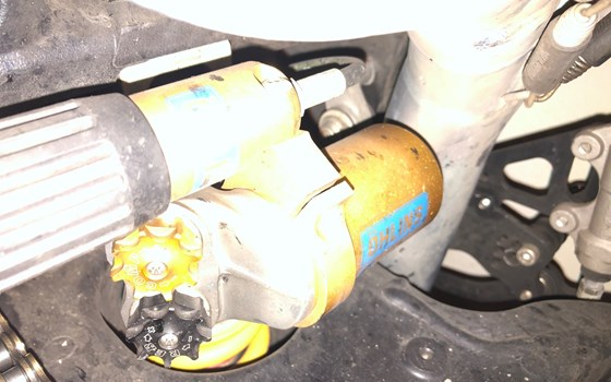 Gebrauchtmotorrad Yamaha YZF-R1SP - Bild 7