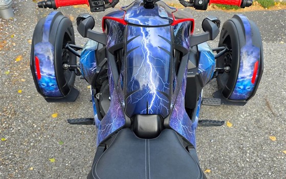 Gebrauchtmotorrad Can-Am Ryker 900 Rally Edition - Bild 4