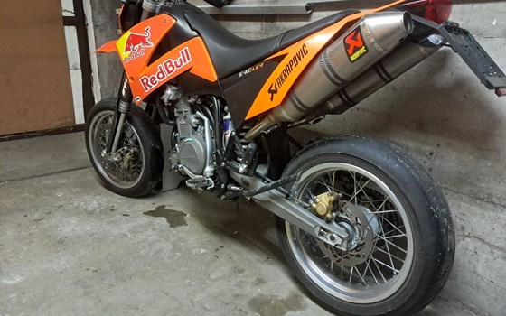Gebrauchtmotorrad KTM 640 LC4 Supermoto - Bild 4