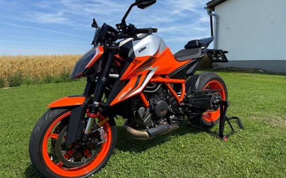 Gebrauchtmotorrad KTM 1290 Super Duke R - Bild 3