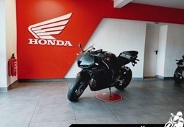Neumotorrad Honda CBR600RR