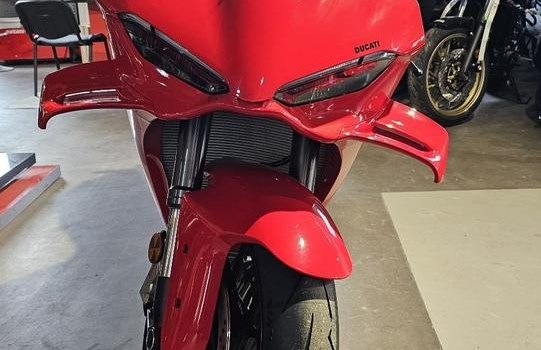 Neufahrzeug Ducati Panigale V4 - Bild 3