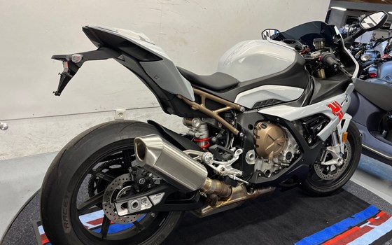 Gebrauchtmotorrad BMW S 1000 RR - Bild 12