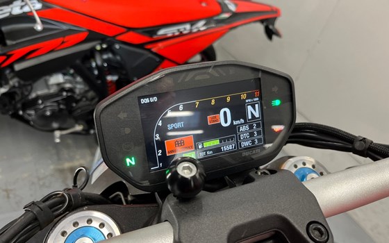 Gebrauchtmotorrad Ducati Monster 1200 S - Bild 7