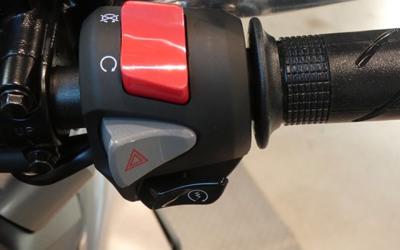 Gebrauchtmotorrad Honda ADV350 - Bild 11