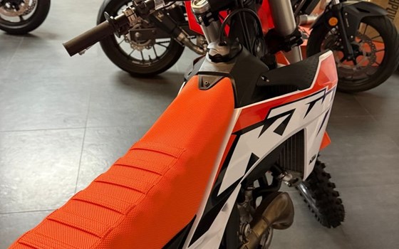 Gebrauchtmotorrad KTM 450 SX-F - Bild 7