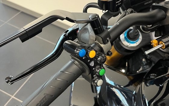 Gebrauchtmotorrad Ducati Streetfighter V4 S - Bild 9