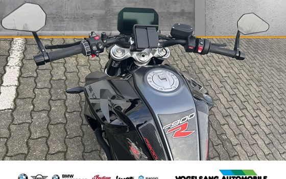 Gebrauchtmotorrad BMW F 900 R - Bild 5