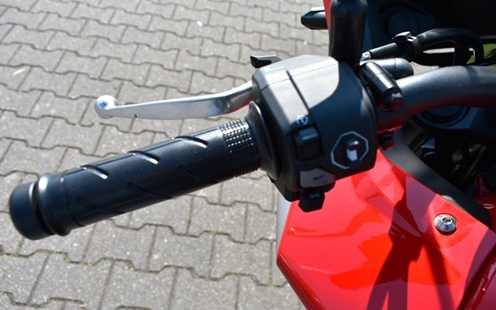 Gebrauchtmotorrad Honda NX500 - Bild 8