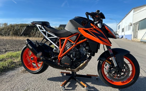 Gebrauchtmotorrad KTM 1290 Super Duke R - Bild 8