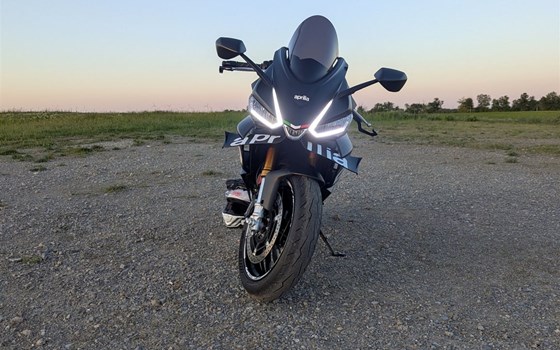 Gebrauchtmotorrad Aprilia RS 660 - Bild 2