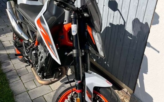 Gebrauchtmotorrad KTM 890 Duke R - Bild 1