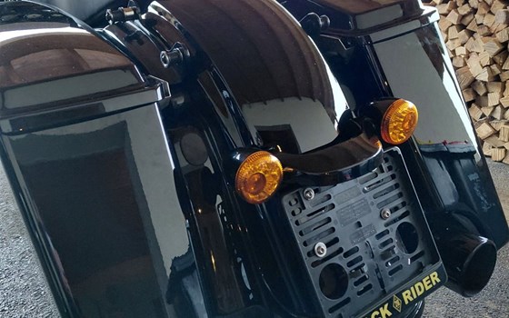 Gebrauchtmotorrad Harley-Davidson Street Glide FLHX - Bild 1