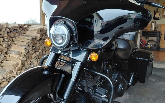 Gebrauchtmotorrad Harley-Davidson Street Glide FLHX - Bild 6