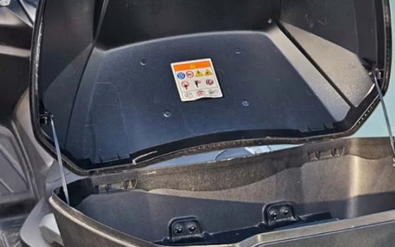 Gebrauchtmotorrad Honda Forza 350 - Bild 9