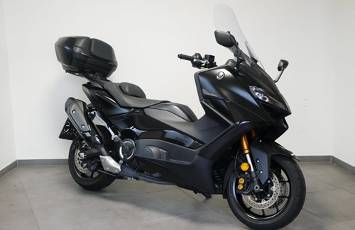 Gebrauchtmotorrad Yamaha TMAX Tech MAX