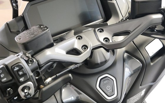 Gebrauchtmotorrad Yamaha TMAX Tech MAX - Bild 13