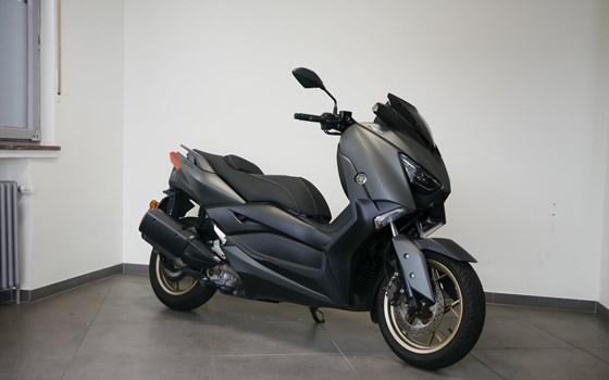 Gebrauchtmotorrad Yamaha XMAX 300 Tech MAX - Bild 4