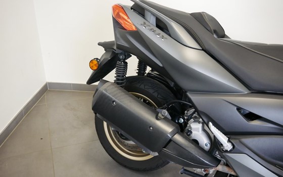 Gebrauchtmotorrad Yamaha XMAX 300 Tech MAX - Bild 8