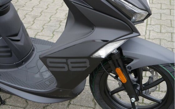 Neufahrzeug Kymco Super 8 R 50i - Bild 4