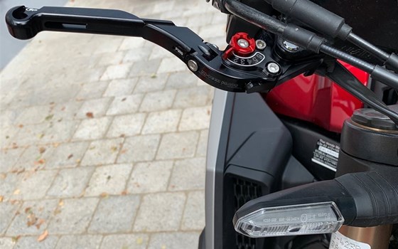 Gebrauchtmotorrad Honda CB650R - Bild 3
