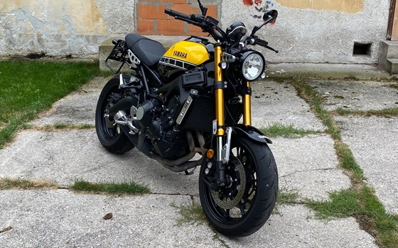 Gebrauchtmotorrad Yamaha XSR900 - Bild 1