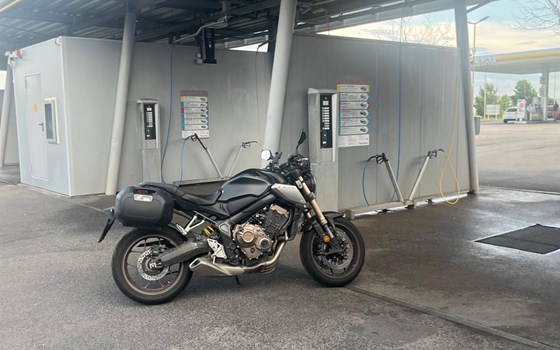 Gebrauchtmotorrad Honda CB650R - Bild 4