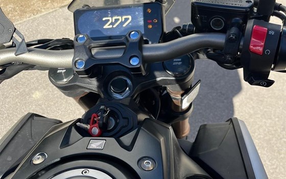 Gebrauchtmotorrad Honda CB 650 - Bild 8