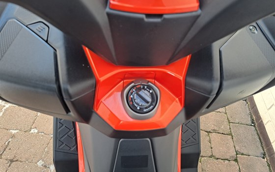 Gebrauchtmotorrad Kymco DT X360 350i ABS - Bild 6